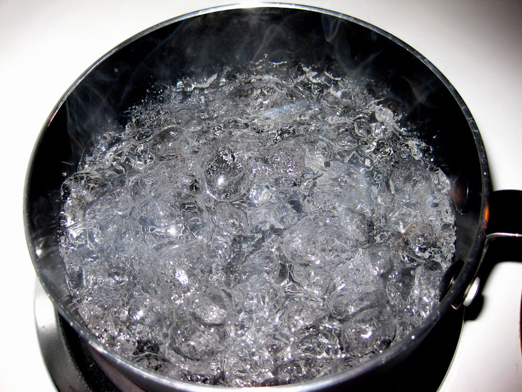 boiling water to sanitize kitchen sink